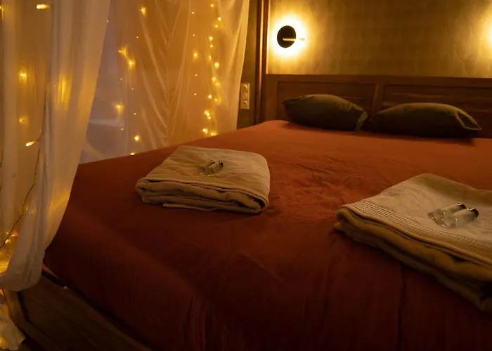 Capsule Marrakech I Chicha I Sauna I Balneo I Console Ps5 I Cinema