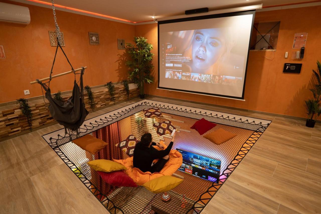 Capsule Marrakech I Chicha I Sauna I Balneo I Console Ps5 I Cinema Holiday home