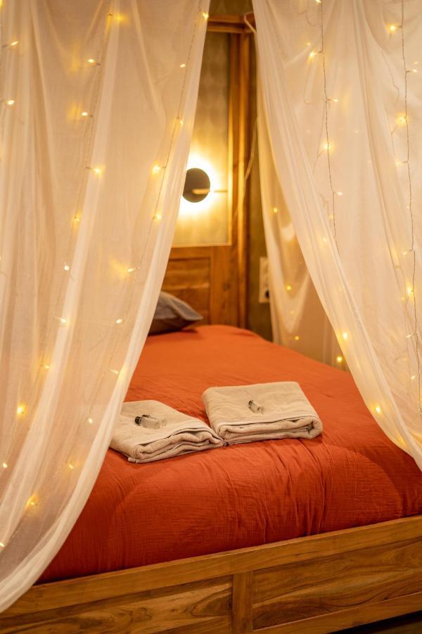 Holiday home Capsule Marrakech I Chicha I Sauna I Balneo I Console Ps5 I Cinema Trith-Saint-Leger