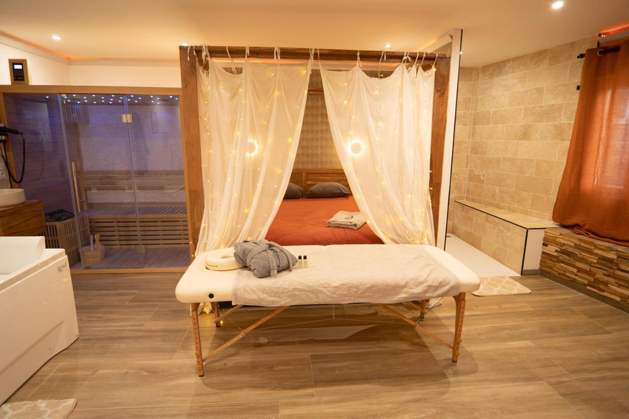 Capsule Marrakech I Chicha I Sauna I Balneo I Console Ps5 I Cinema