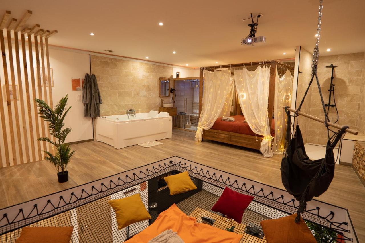 Capsule Marrakech I Chicha I Sauna I Balneo I Console Ps5 I Cinema * Trith-Saint-Leger
