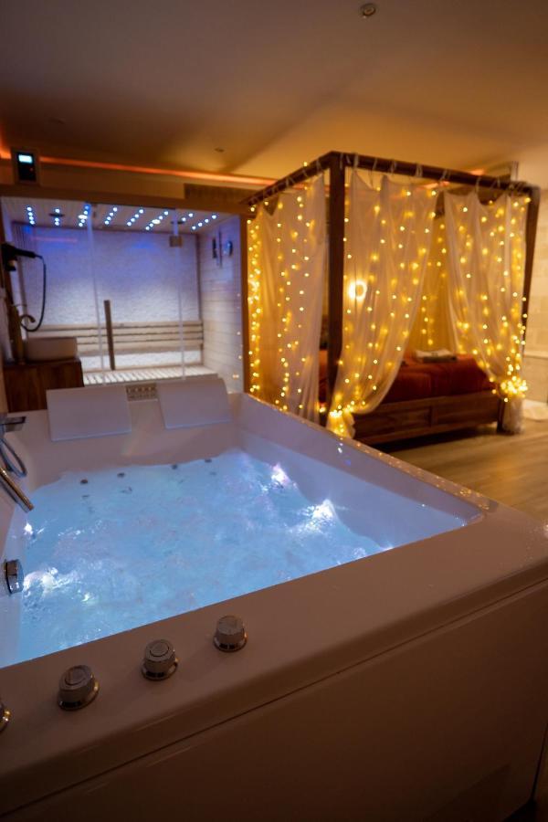 Capsule Marrakech I Chicha I Sauna I Balneo I Console Ps5 I Cinema Holiday home *